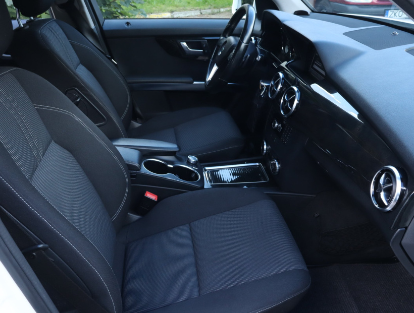 Mercedes-Benz GLK, 2012