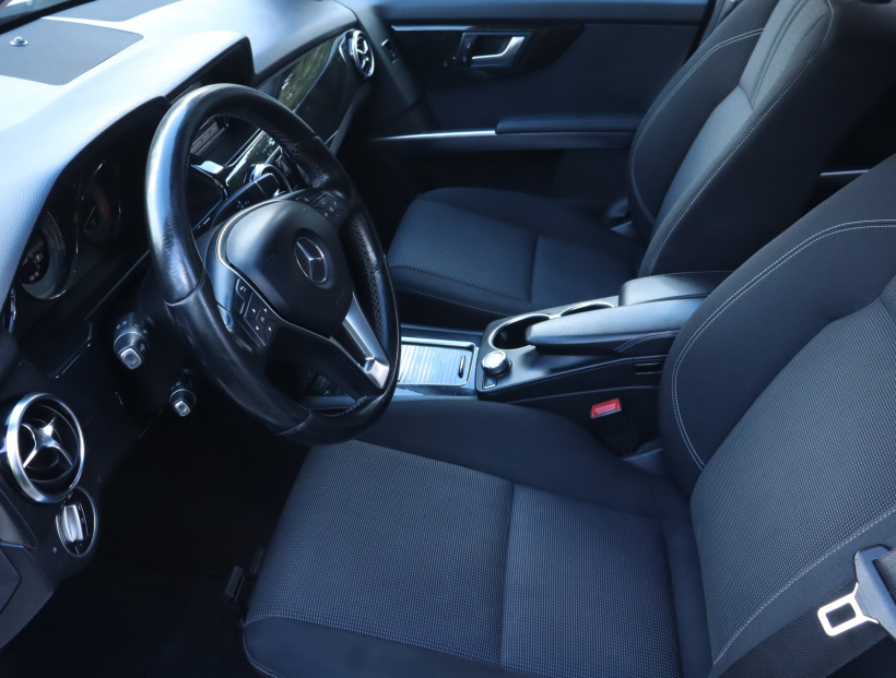 Mercedes-Benz GLK, 2012