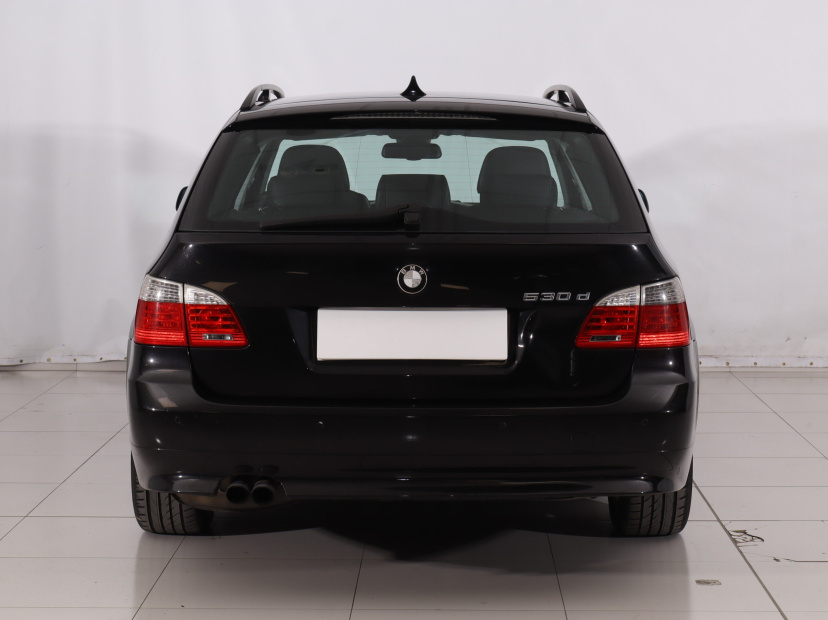 BMW 5, 2008