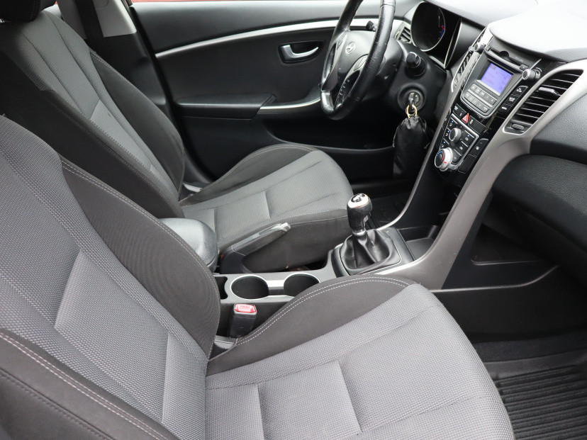 Hyundai i30, 2013