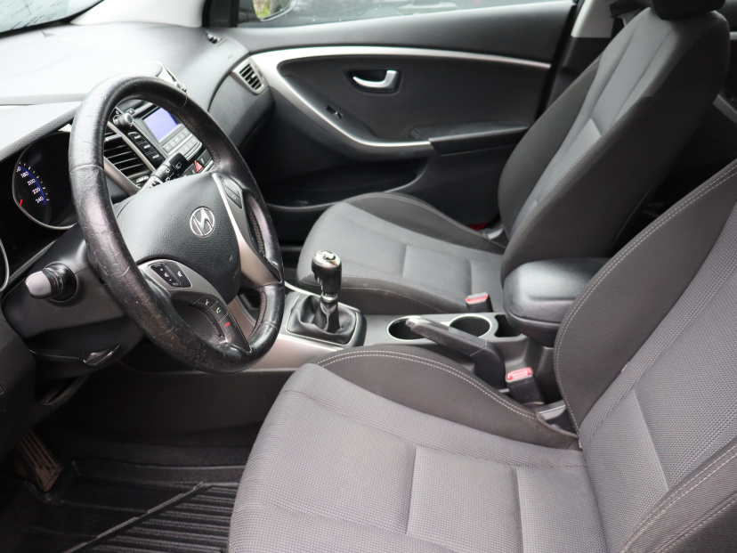 Hyundai i30, 2013