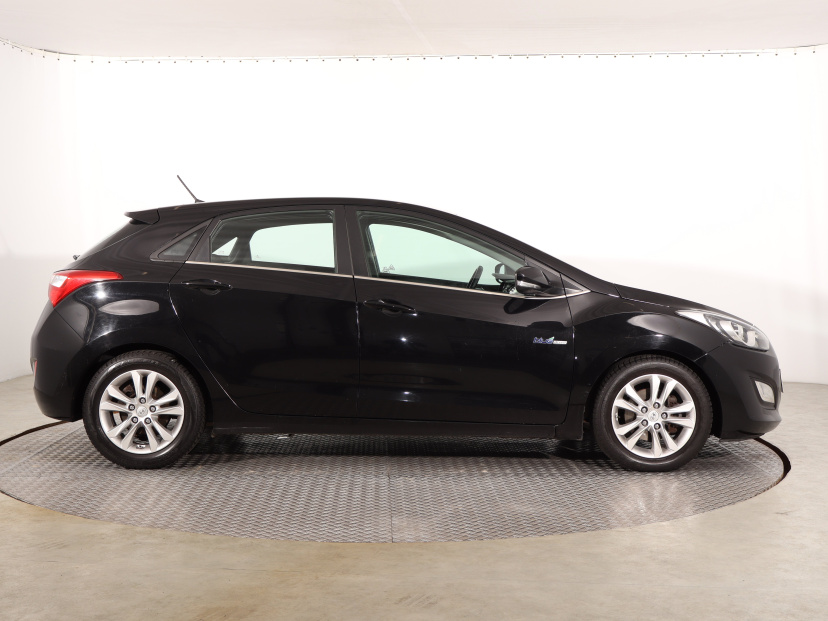 Hyundai i30, 2013