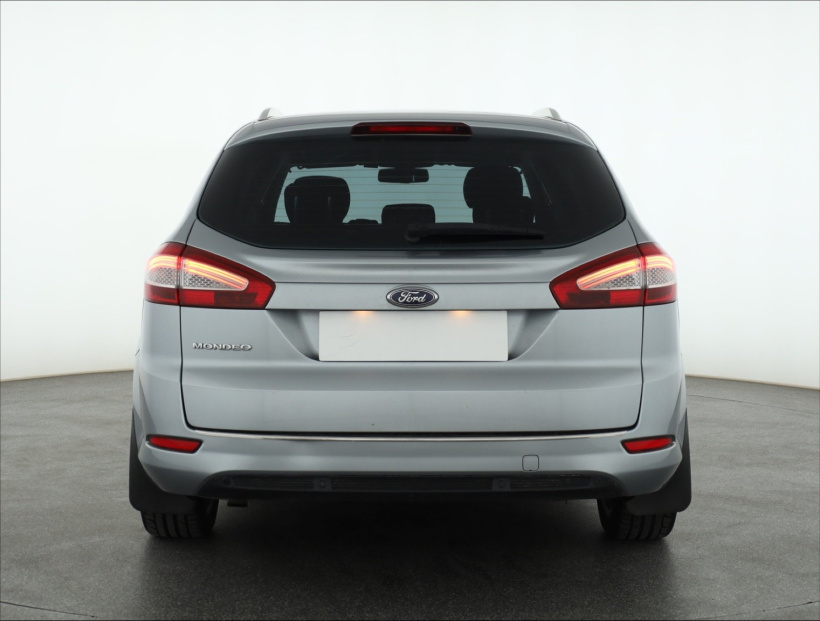 Ford Mondeo, 2012