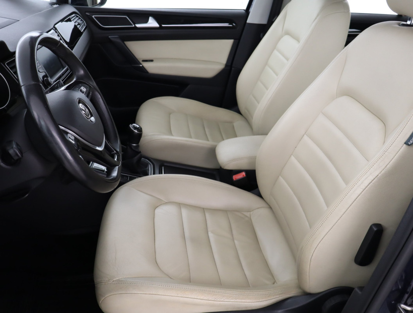 Volkswagen Golf Sportsvan, 2015
