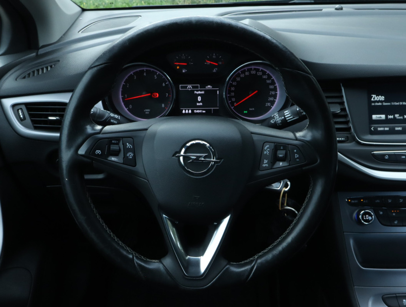 Opel Astra, 2017