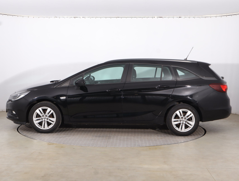 Opel Astra, 2017