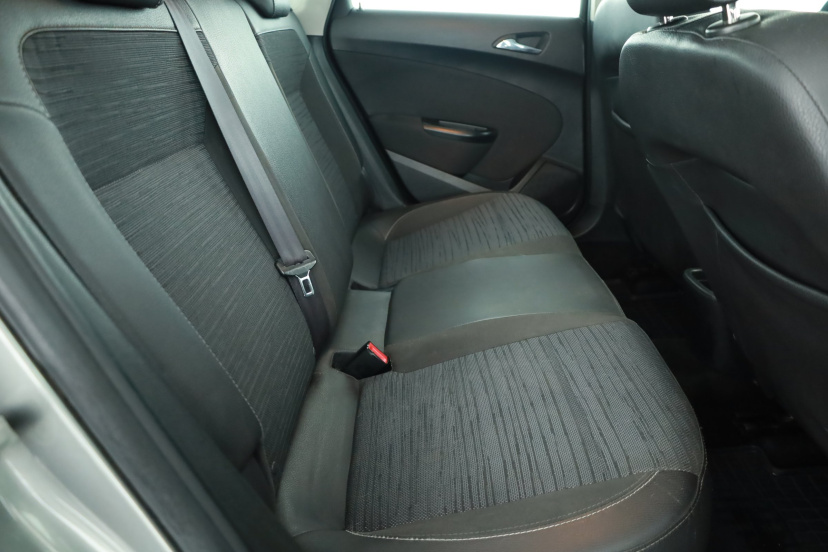 Opel Astra, 2018