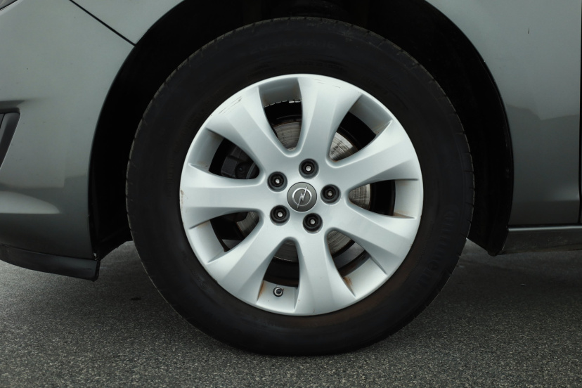 Opel Astra, 2018