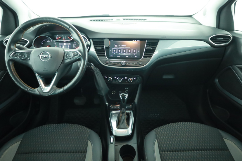 Opel Crossland, 2020
