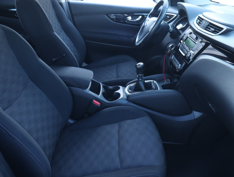 Nissan Qashqai, 2016
