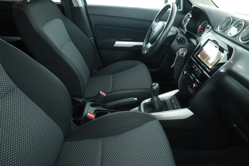 Suzuki Vitara, 2015