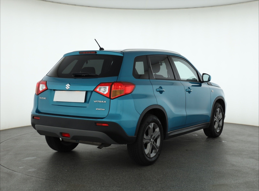 Suzuki Vitara, 2015