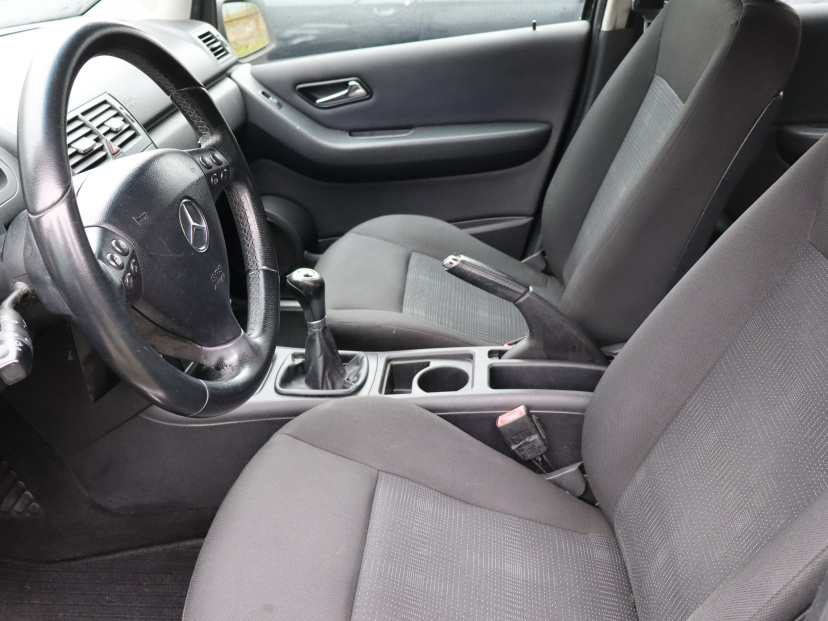Mercedes-Benz A, 2012