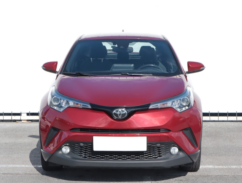 Toyota C-HR, 2019