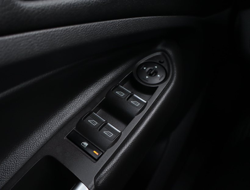 Ford Kuga, 2015