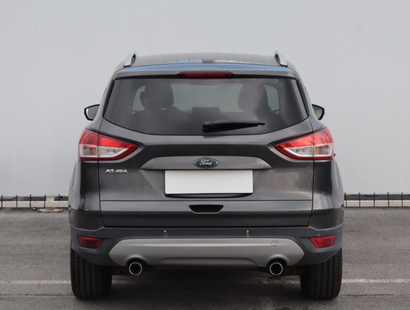 Ford Kuga, 2015