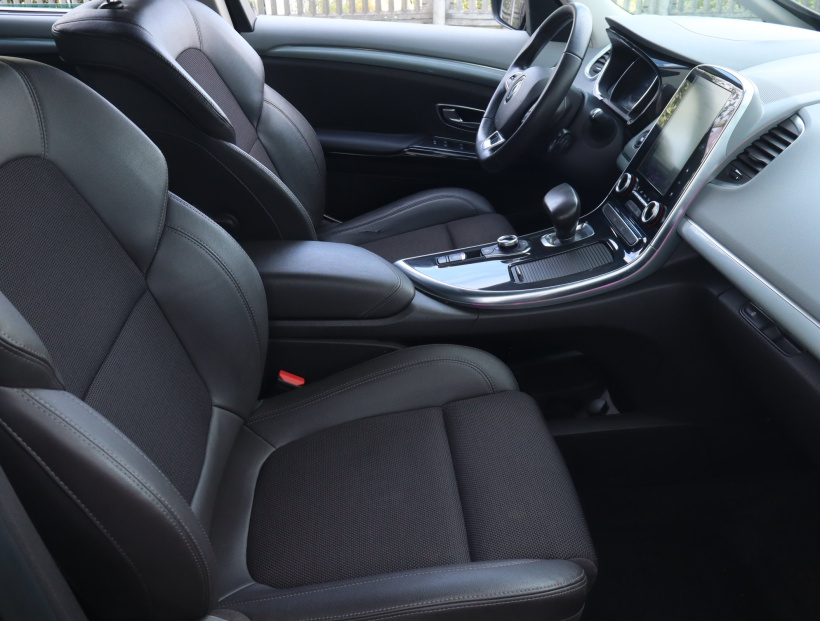 Renault Espace, 2015