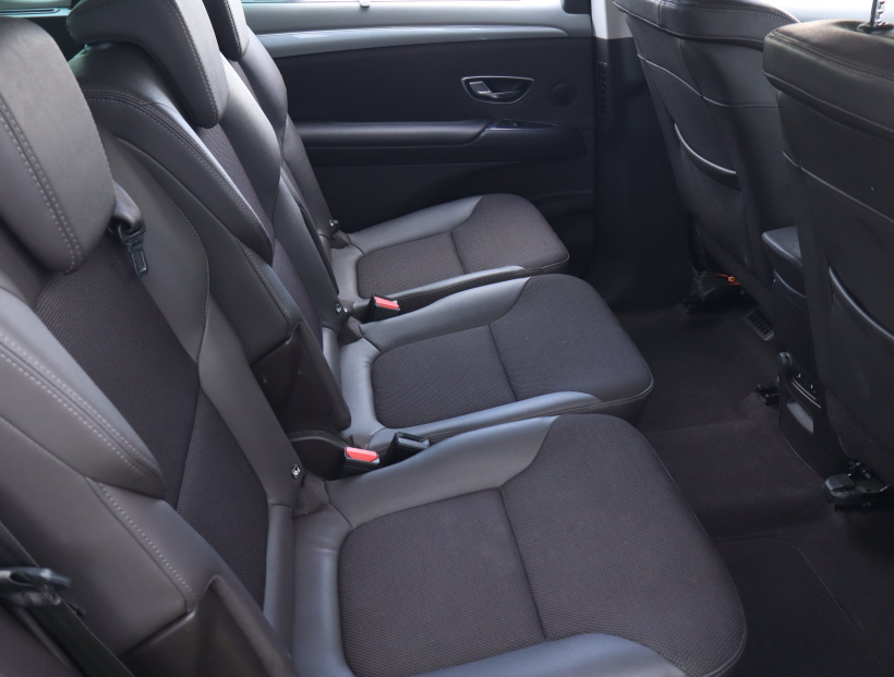 Renault Espace, 2015