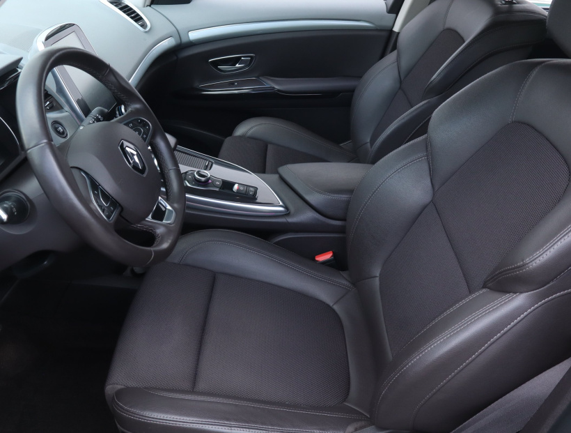 Renault Espace, 2015