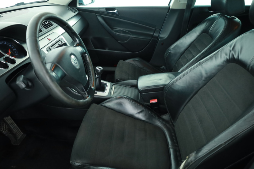 Volkswagen Passat, 2008