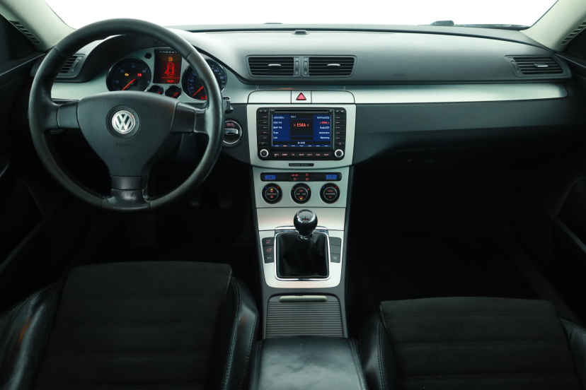 Volkswagen Passat, 2008