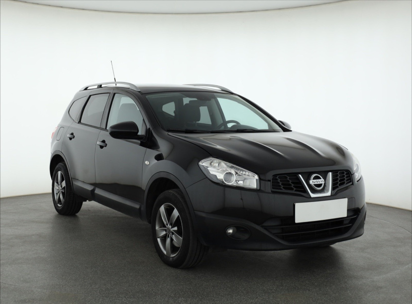 Nissan Qashqai+2, 2011