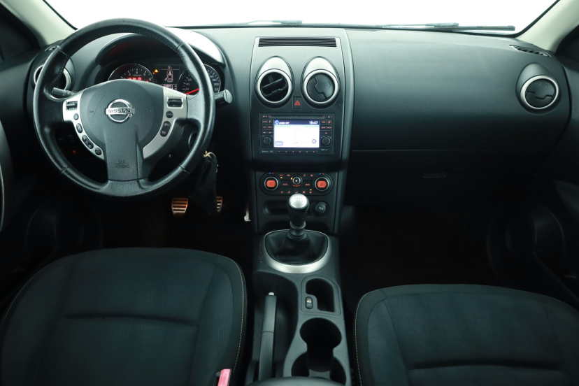 Nissan Qashqai+2, 2011
