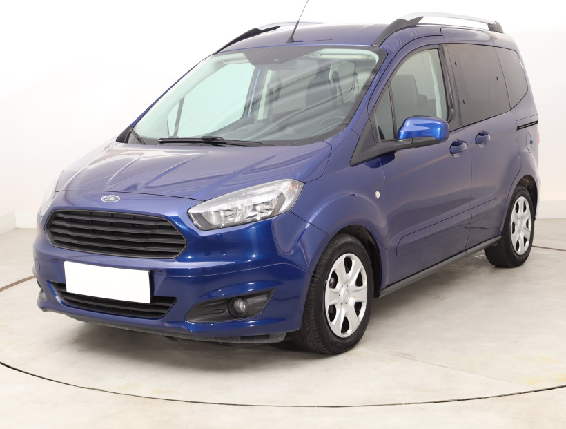 Ford Tourneo Courier, 2017
