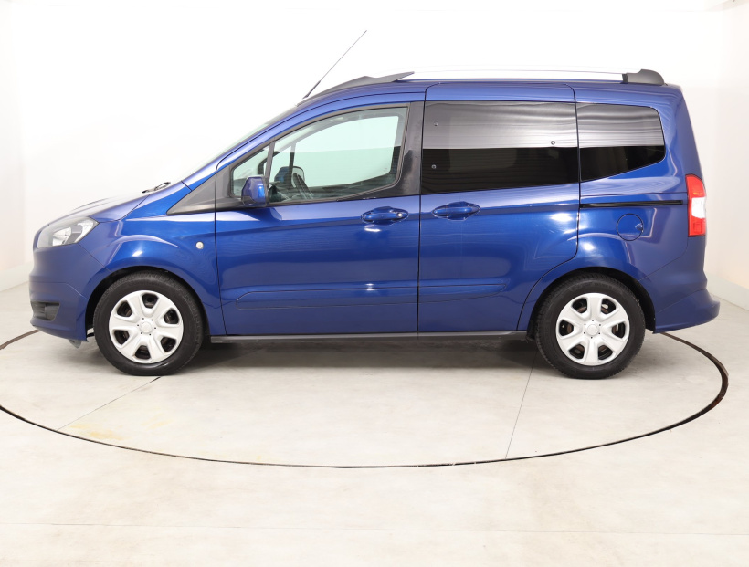Ford Tourneo Courier, 2017