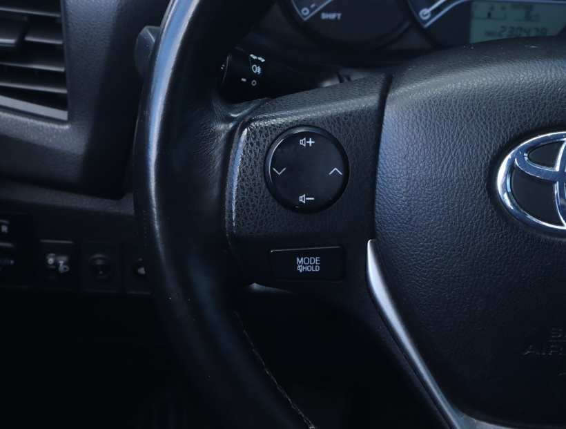 Toyota Corolla, 2015