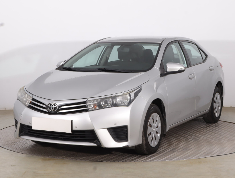 Toyota Corolla, 2015