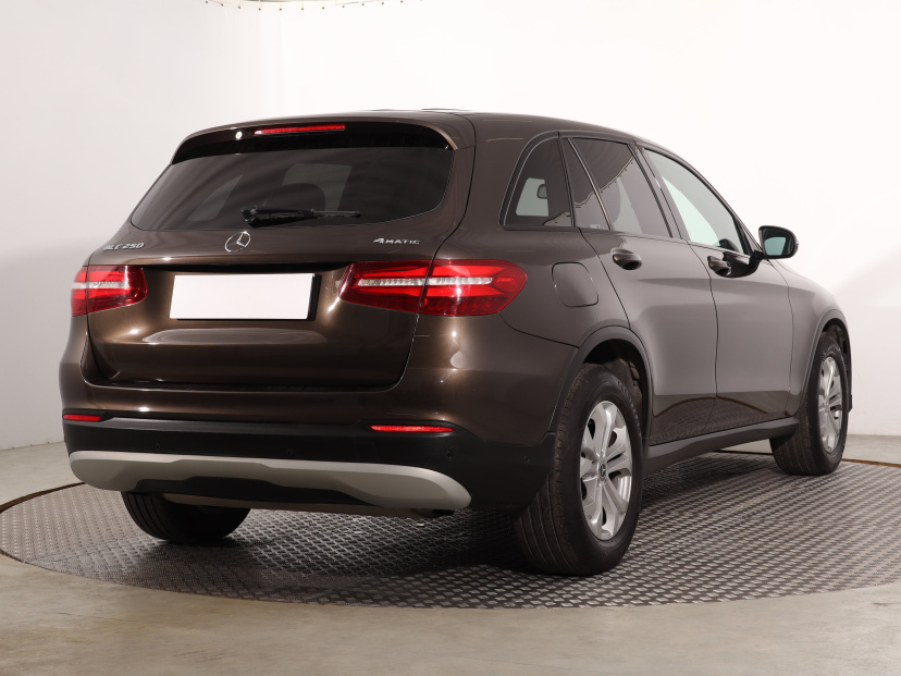 Mercedes-Benz GLC, 2017