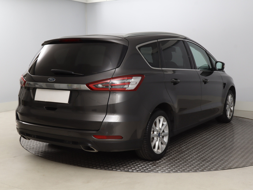 Ford S-Max, 2016