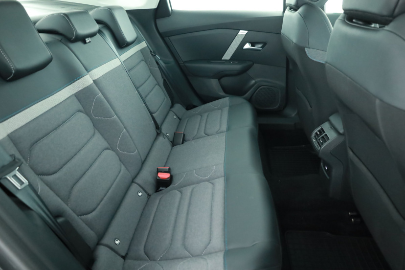 Citroen C4 X, 2024