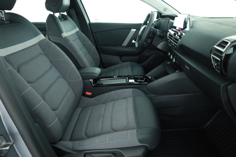 Citroen C4 X, 2024