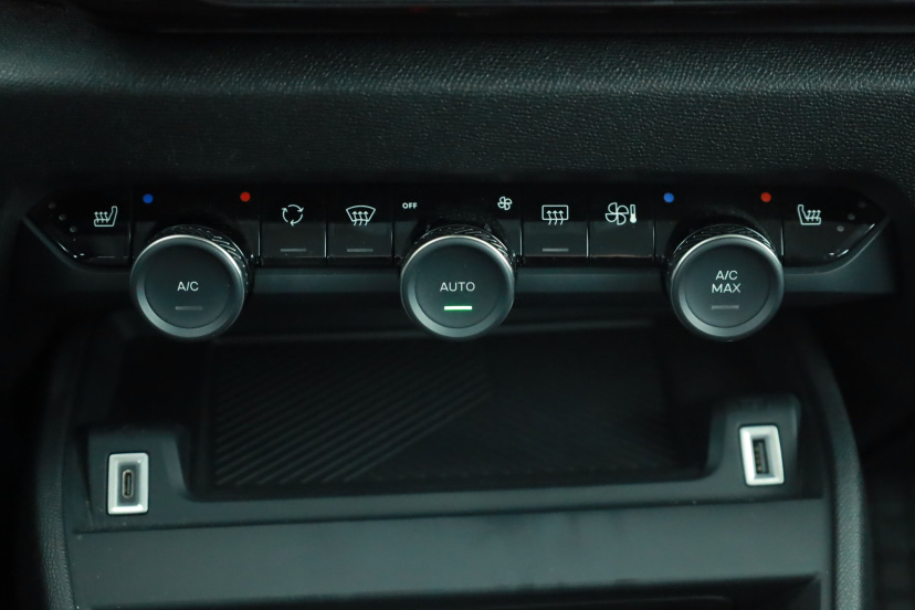 Citroen C4 X, 2024