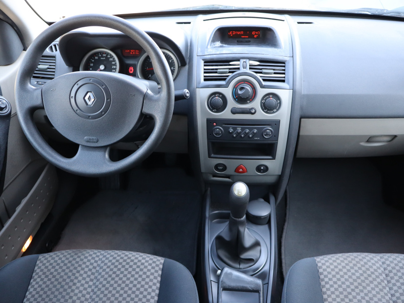 Renault Megane, 2004