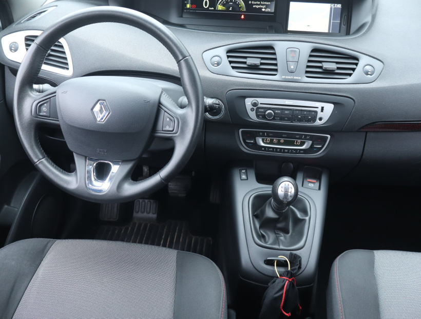 Renault Scenic, 2013