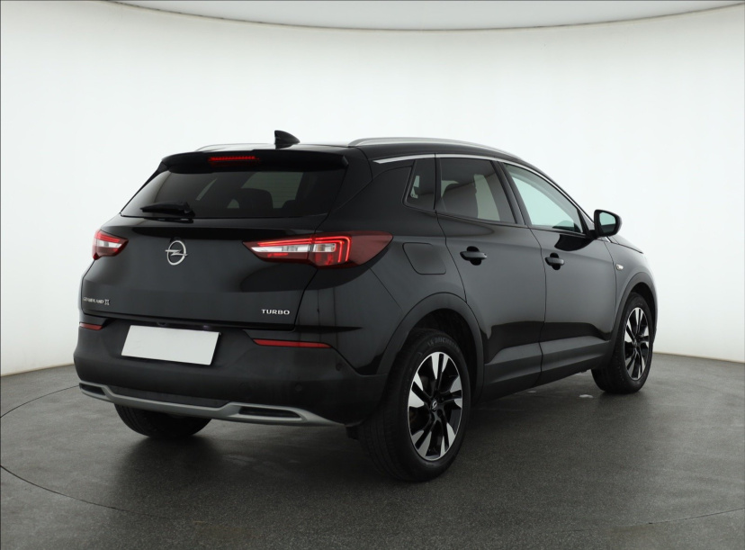 Opel Grandland, 2019