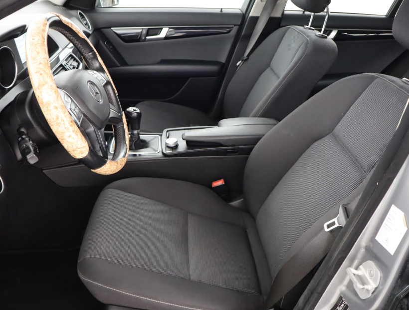 Mercedes-Benz C, 2012
