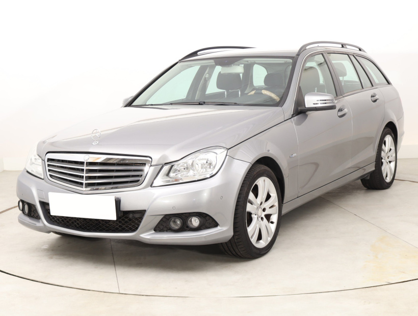 Mercedes-Benz C, 2012