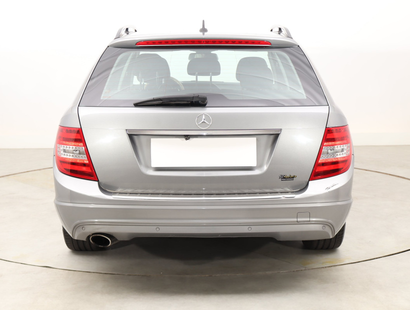 Mercedes-Benz C, 2012