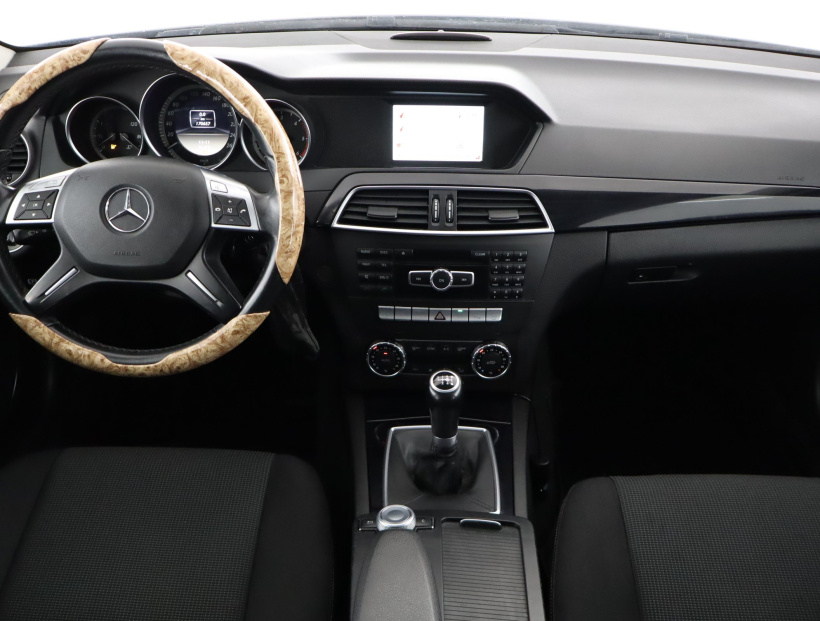 Mercedes-Benz C, 2012