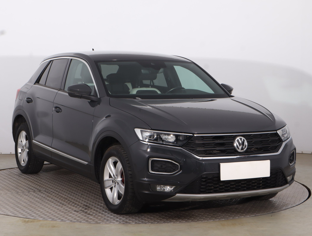 Volkswagen T-Roc, 2018