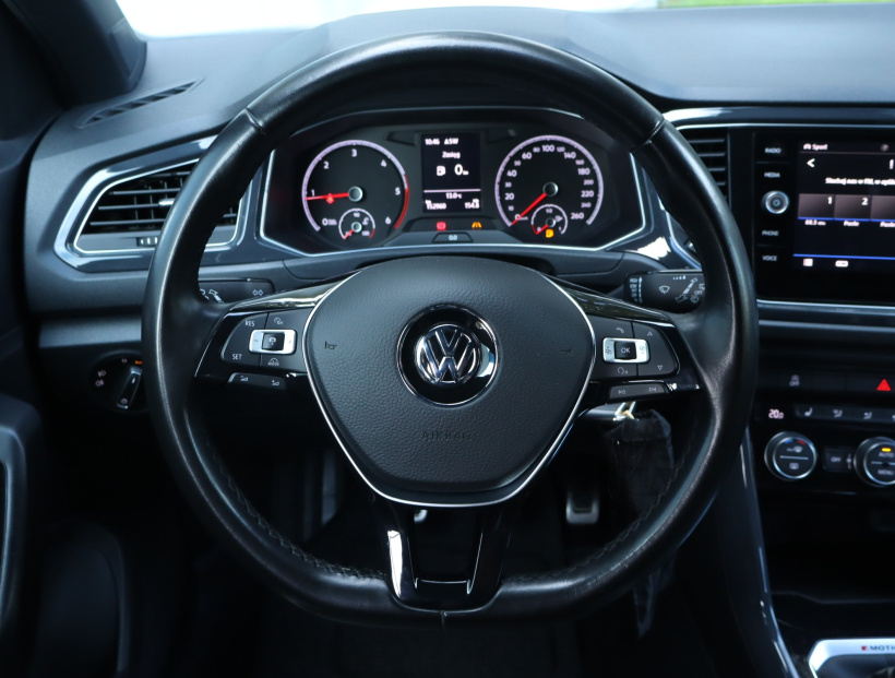 Volkswagen T-Roc, 2018