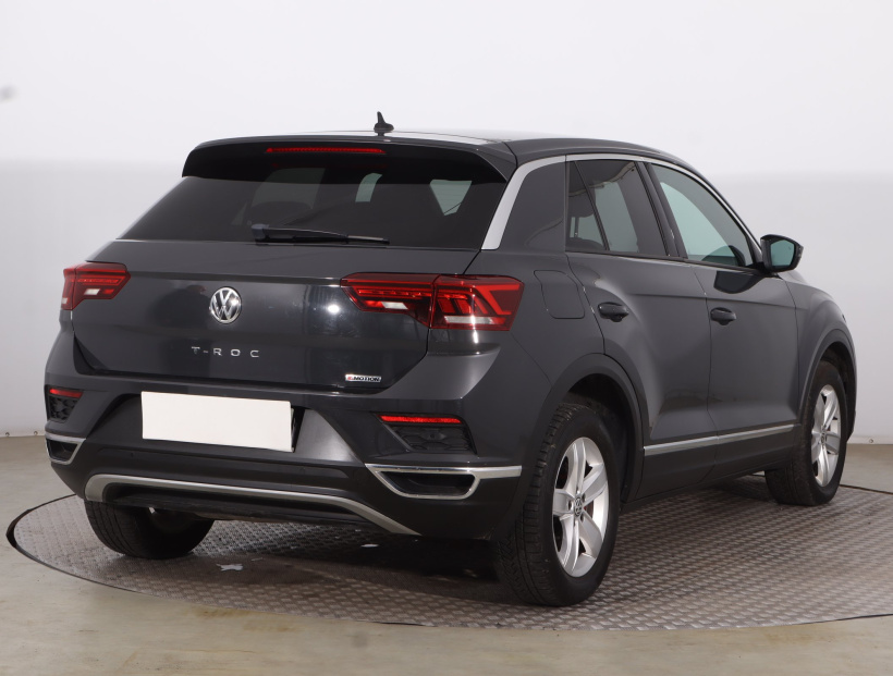 Volkswagen T-Roc, 2018
