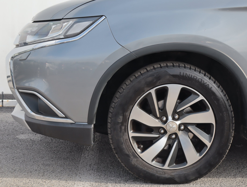 Mitsubishi Outlander, 2017