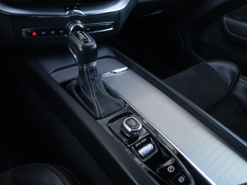 Volvo XC60, 2019