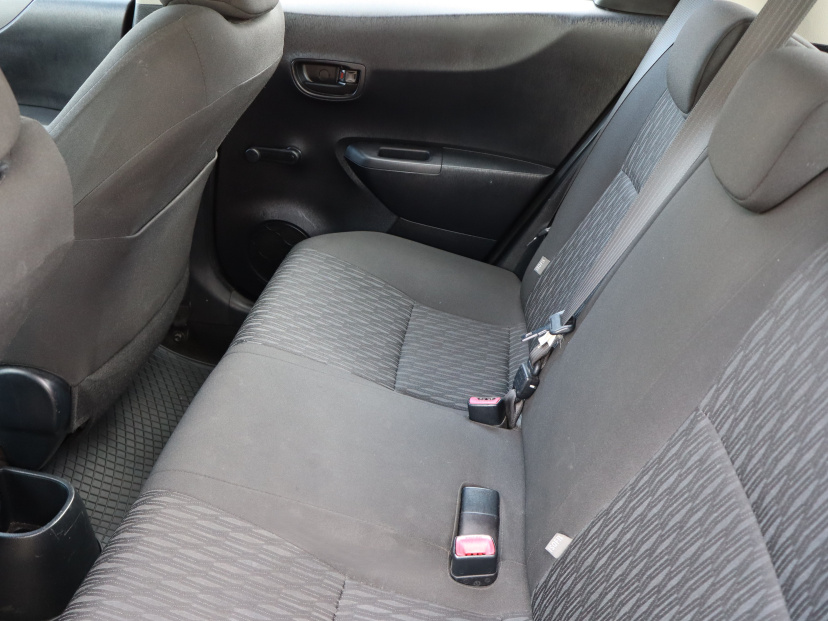 Toyota Yaris, 2012