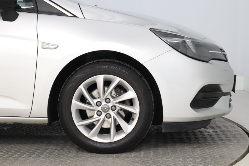 Opel Astra, 2021